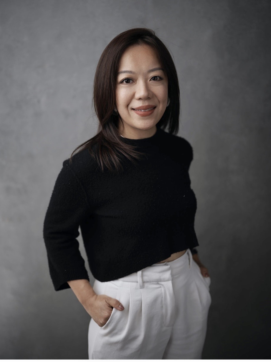 Vickey, founder of Veery